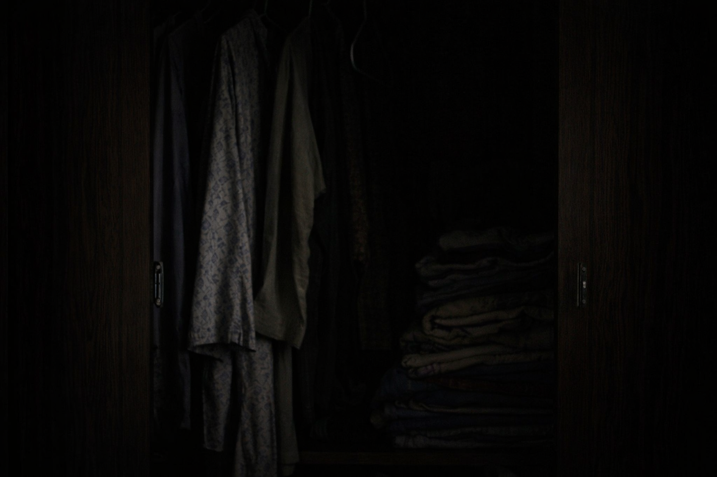 Smart Motion Sensor LED Light – Wireless & Rechargeable